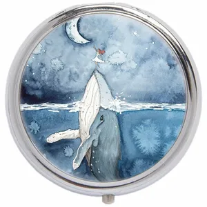 Таблетница 'Кит'